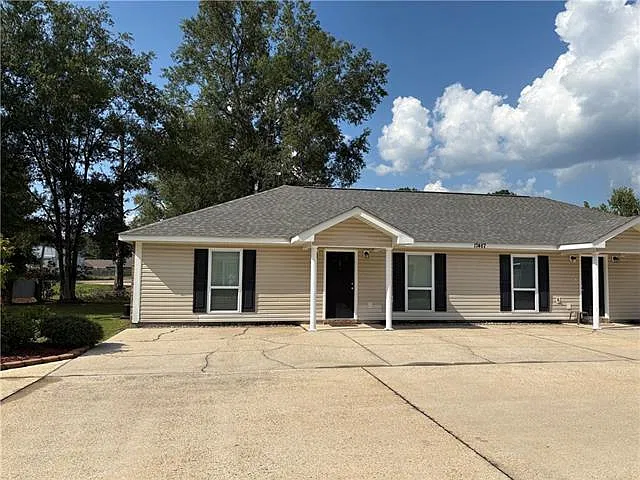 2 bed, 2.0 bath, 1050 sqft, $1,100 — Photo 1