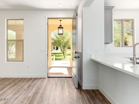 3rd image of 1500 E WAHALLA Lane #W5