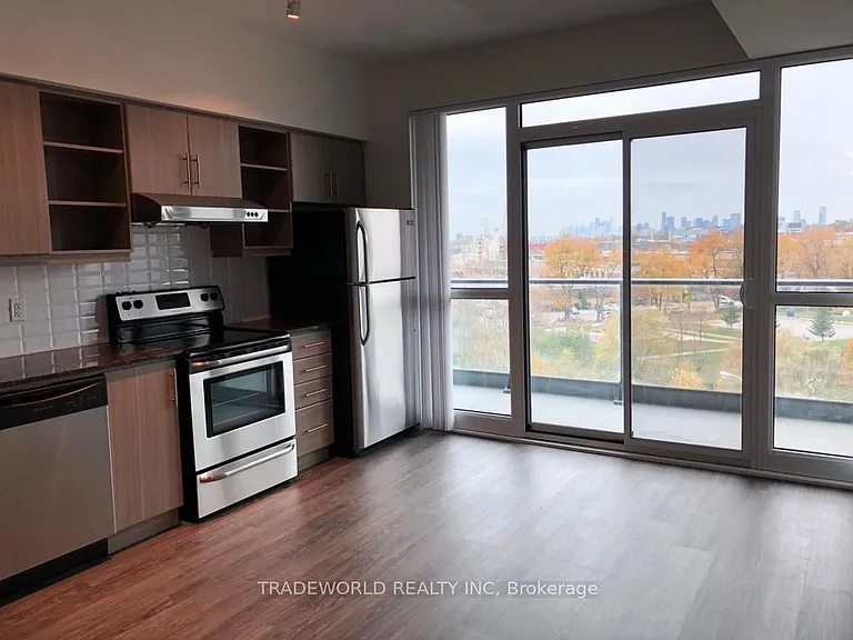 160 Vanderhoof Ave #508 — Photo 3