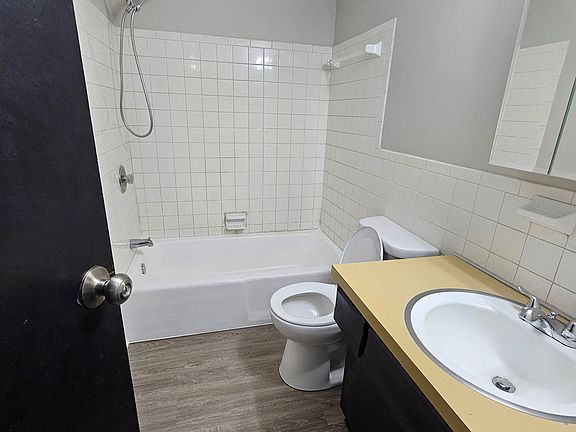 4th image of 1408 Yale Ave NW #8