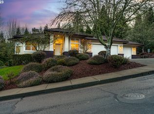 3895 SE Augusta Pl, Gresham, OR 97080