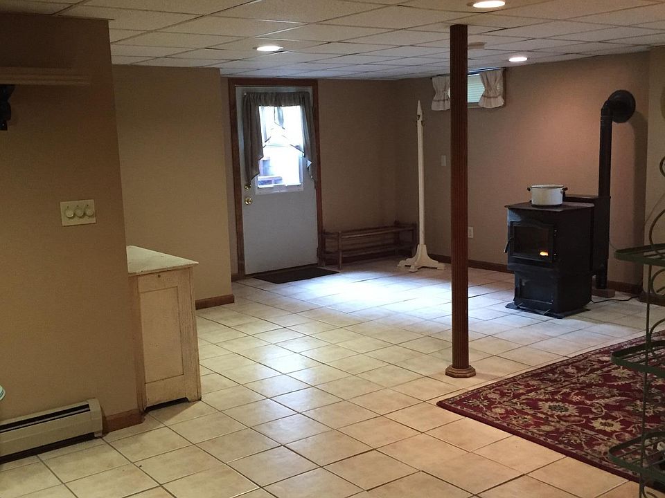 2nd image of 1028 Baptist Hill Rd