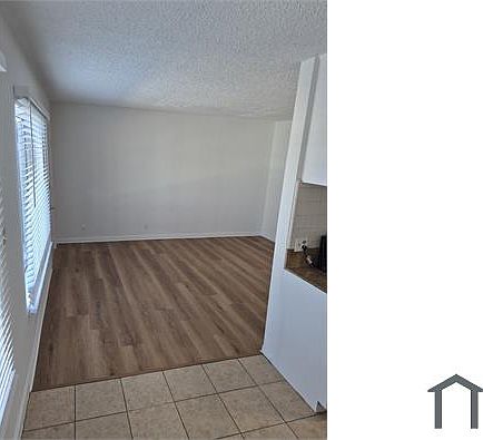 4th image of 1120 W Florence Ave