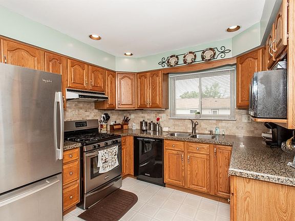 2nd image of 5396 Plover Ln