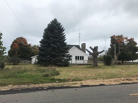 3rd image of 634 71st St