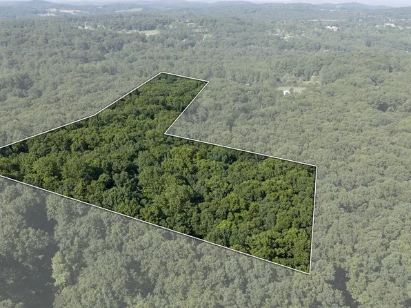 335 Orchard Rd, Fleetwood, PA 19522