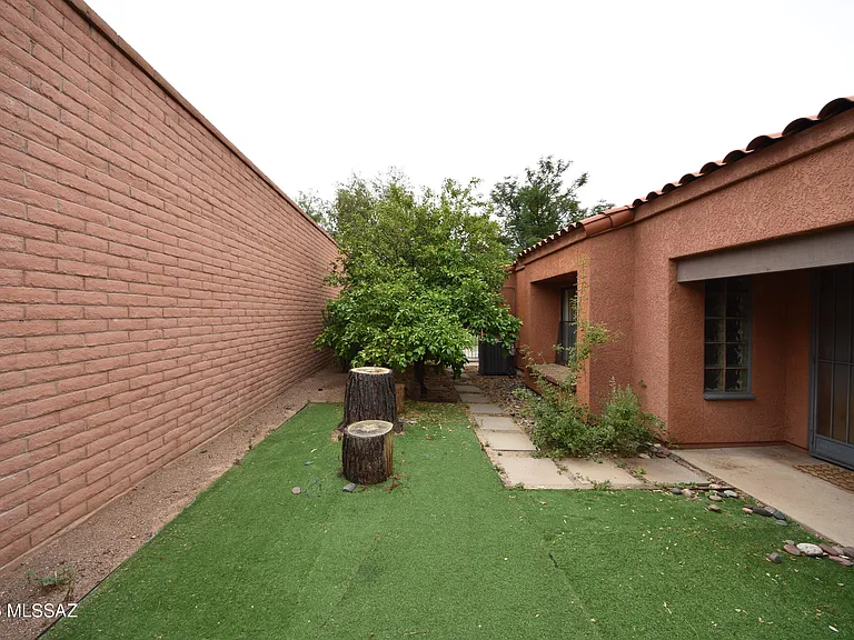 5120 E Woodgate Ln — Photo 6