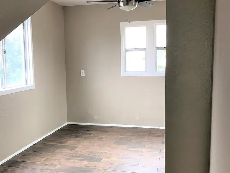 915 Lime Ave #0 — Photo 8