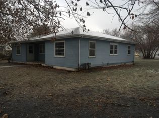 325 E Beech St, Piper City, IL 60959
