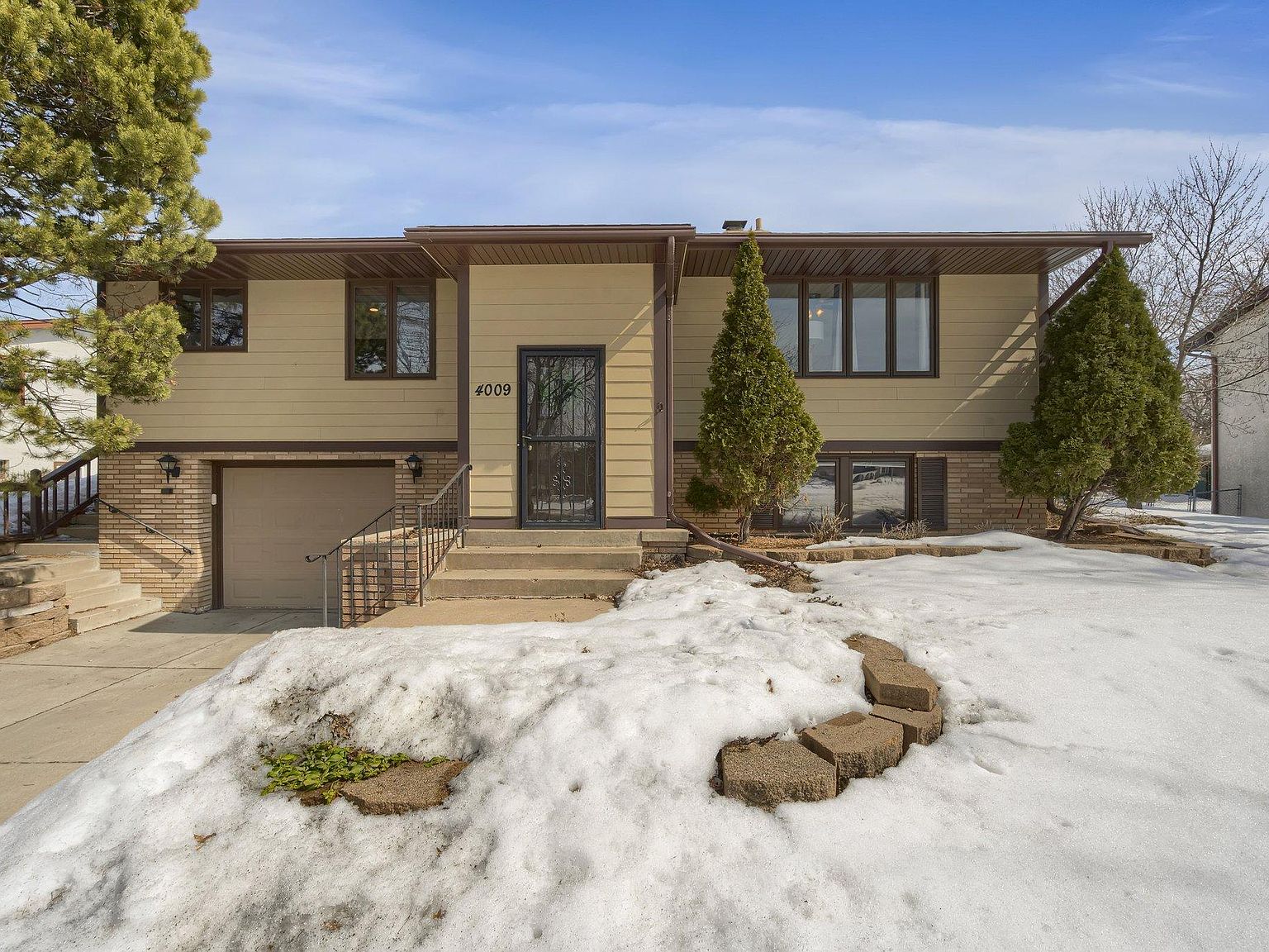 4009 Shamrock Dr NE, Saint Anthony, MN 55421 Zillow