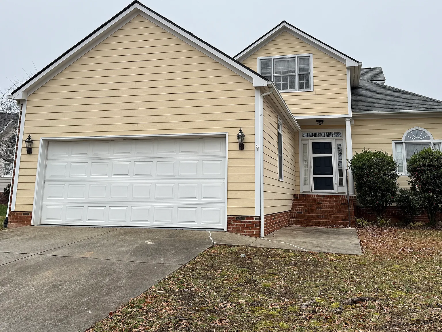 120 S Fields Cir — Photo 1