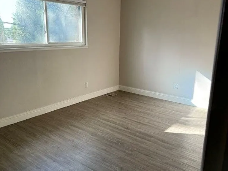1200 Wildwood Ave #1 — Photo 12