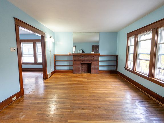 2nd image of 223 Lisbon Ave Floor 2