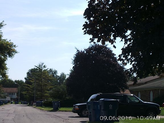 4th image of 10161 E Penrith Dr