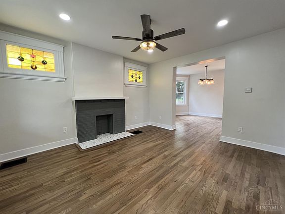 3rd image of 4117 Huston Ave