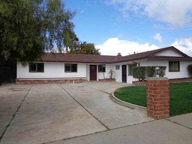 1st image of 257 Ross Ln #195232178