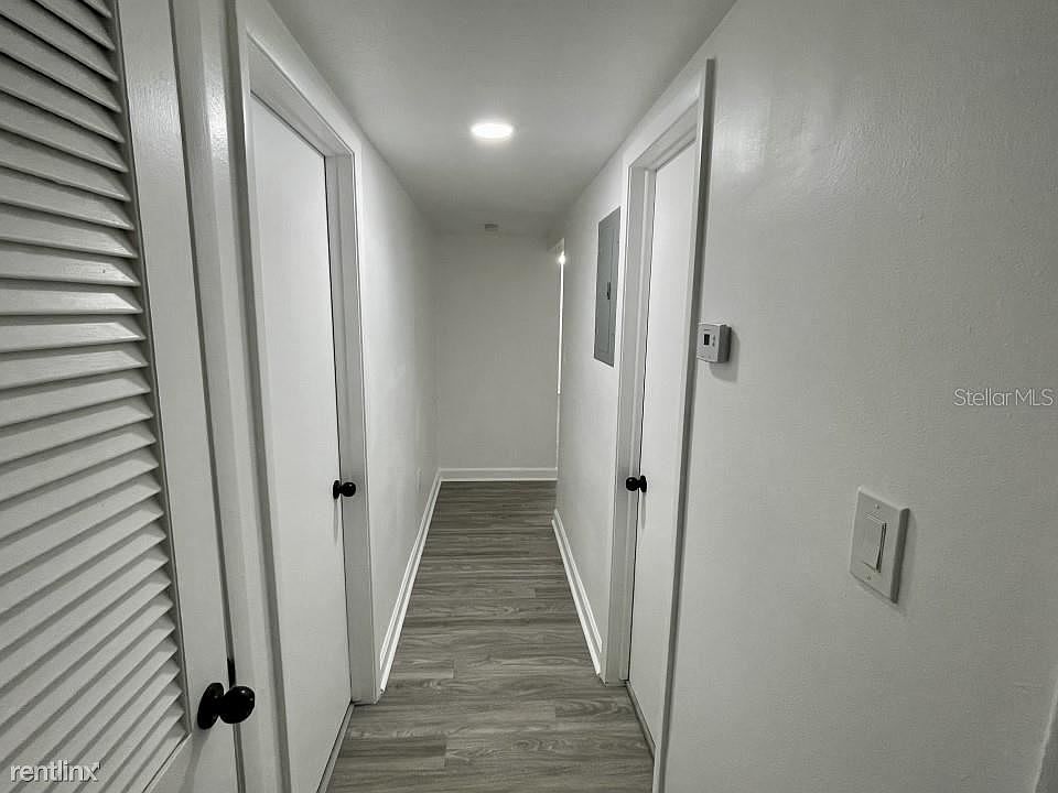 1st image of 1056R Noreen Blvd