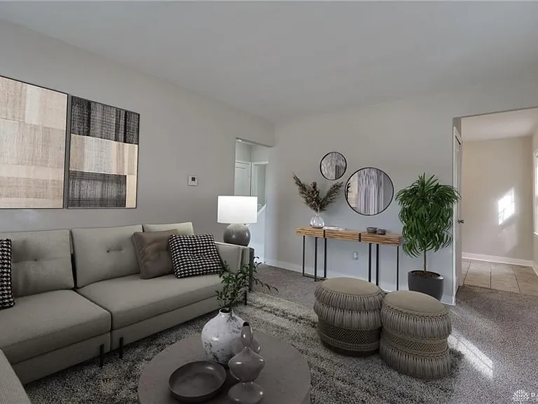 337-339 Wayne Dr #339 — Photo 4