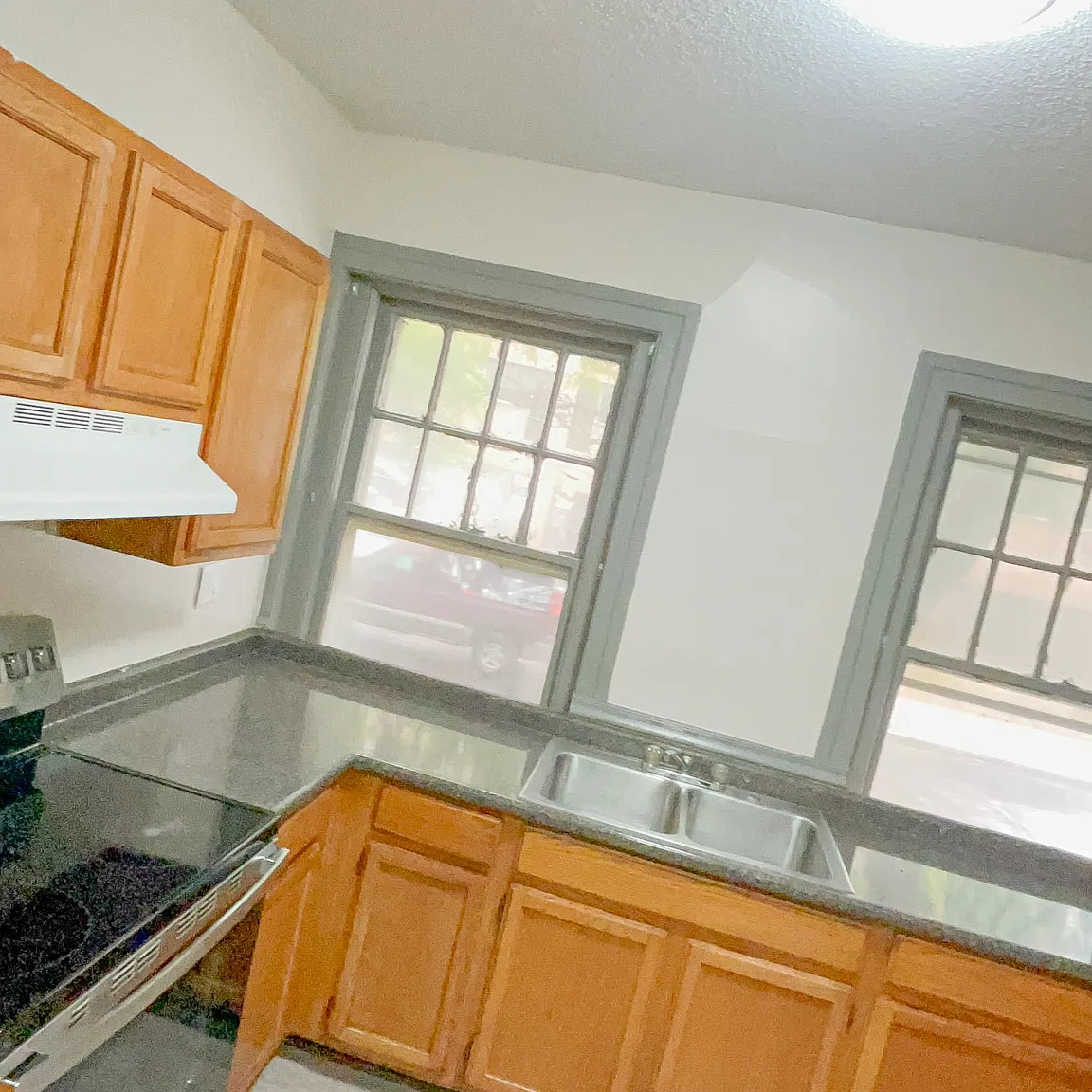 1 bed, 900 sqft, $1,450 — Photo 2