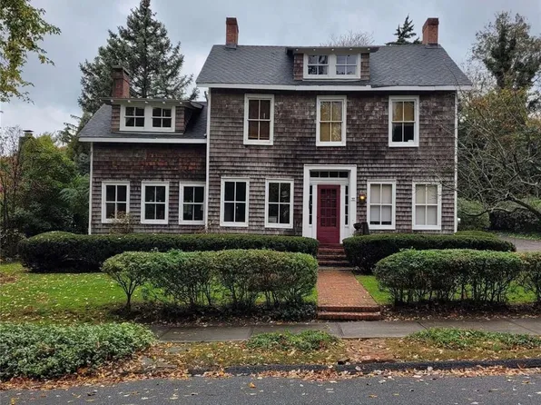 77 Highland Avenue, Northport, NY 11768