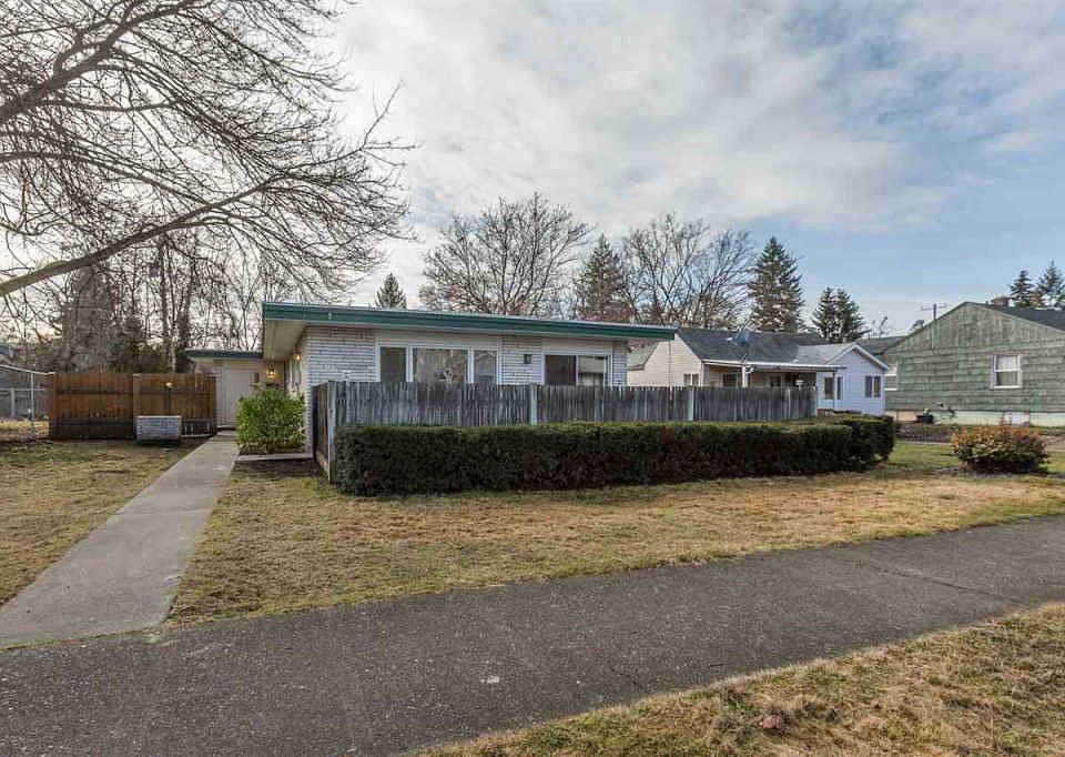 1st image of 2125 W Cleveland Ave #2127