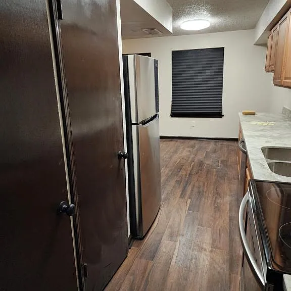 3324B Seine St — Photo 3