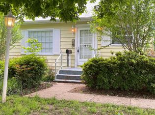 1413 Colchester Rd, Woodbridge, VA 22191