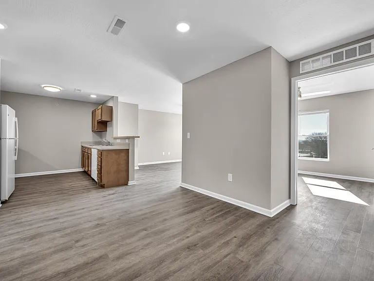 Newton Family Apartments — Photo 11