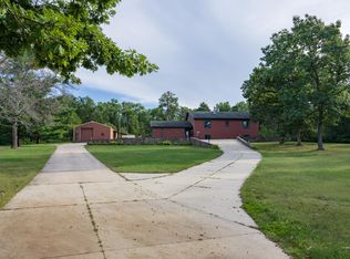 N5839 Woodland Hills Rd, New Lisbon, WI 53950