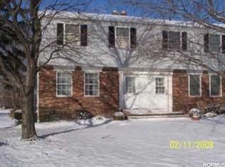 1224 N Carpenter Rd, Brunswick, OH 44212