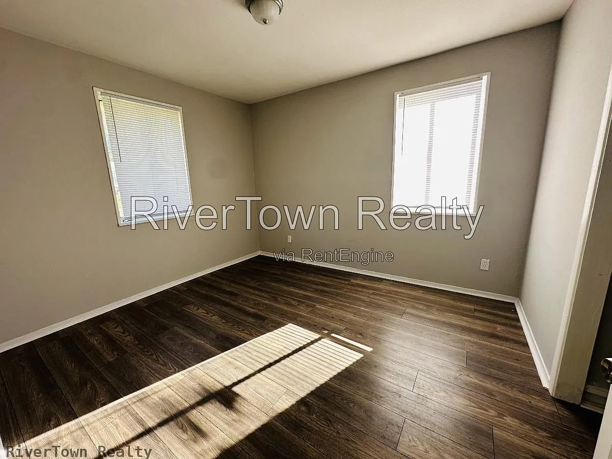 2 bed, 1.0 bath, 797 sqft, $950 — Photo 4