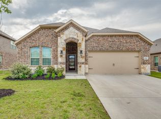 2920 Faro Rd, Aubrey, TX 76227
