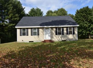 99 Plain St, Easthampton, MA 01027