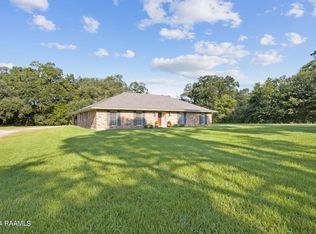 203 Lepinay Rd, Lafayette, LA 70508