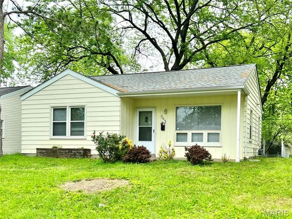 260 Brackleigh Ln, Florissant, MO 63031