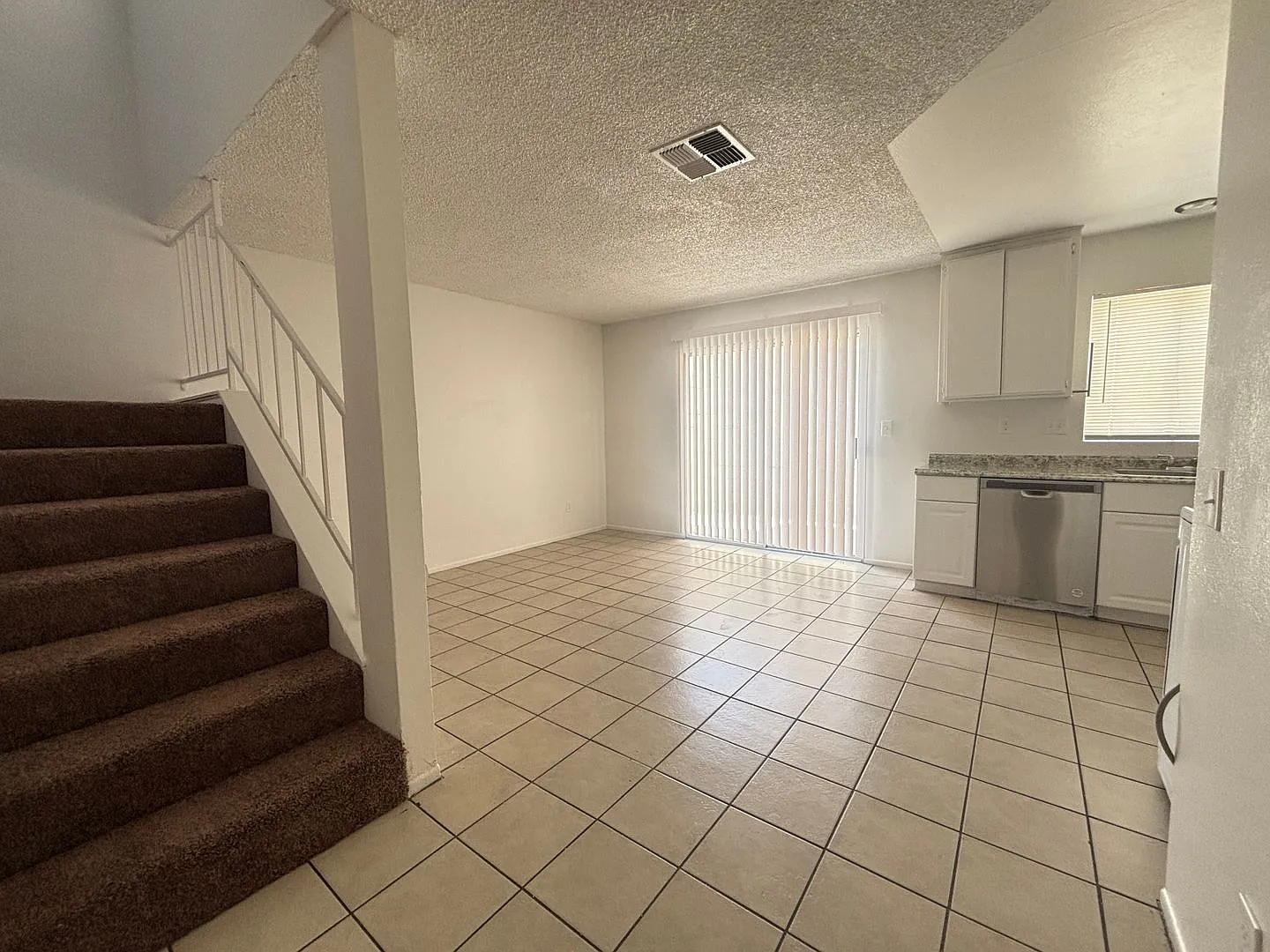 East Palmdale Townhouse — Photo 2