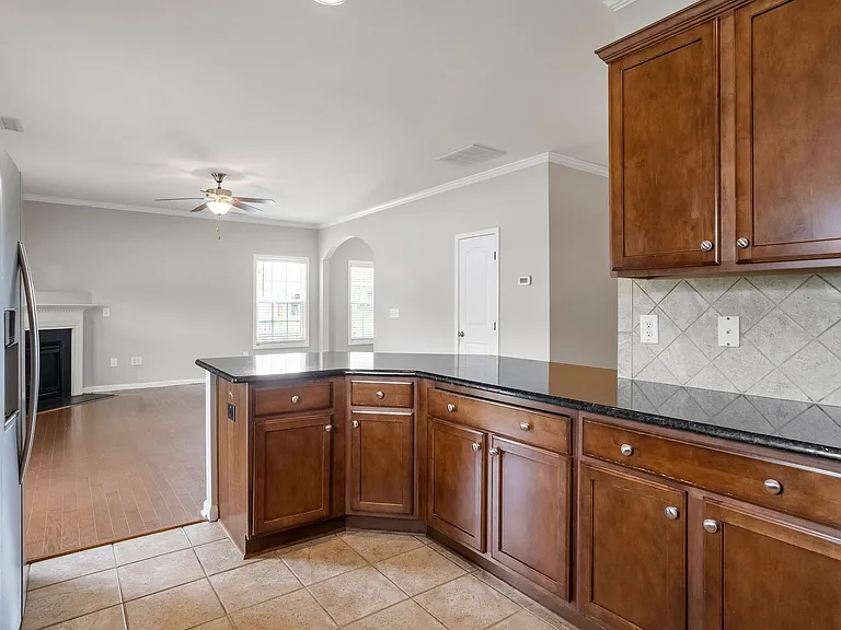 223 Station Dr — Photo 14
