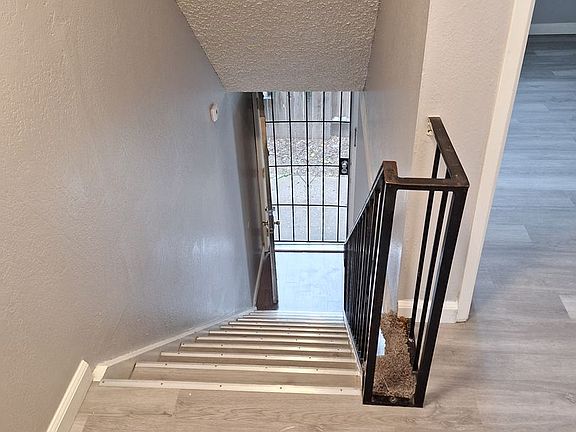 3rd image of 2515 F St APT 5