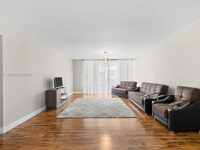 1690 NE 191st St #3021 — Photo 7