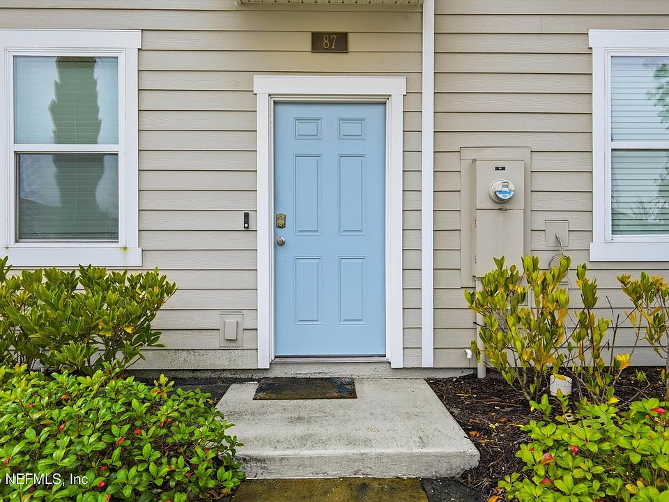 1st image of 87 ELMHURST Lane