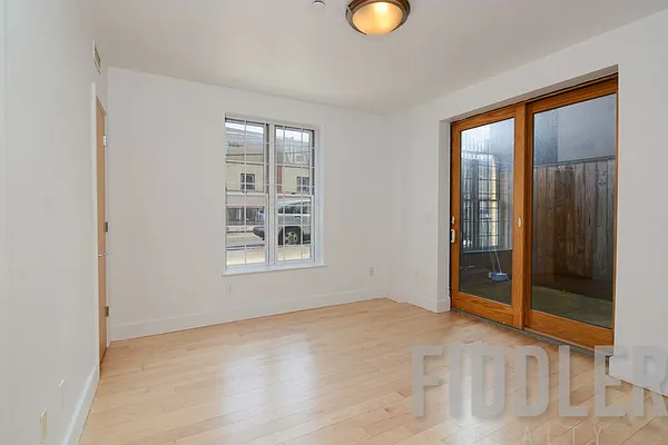 Rented by Fiddler Realty | media 29