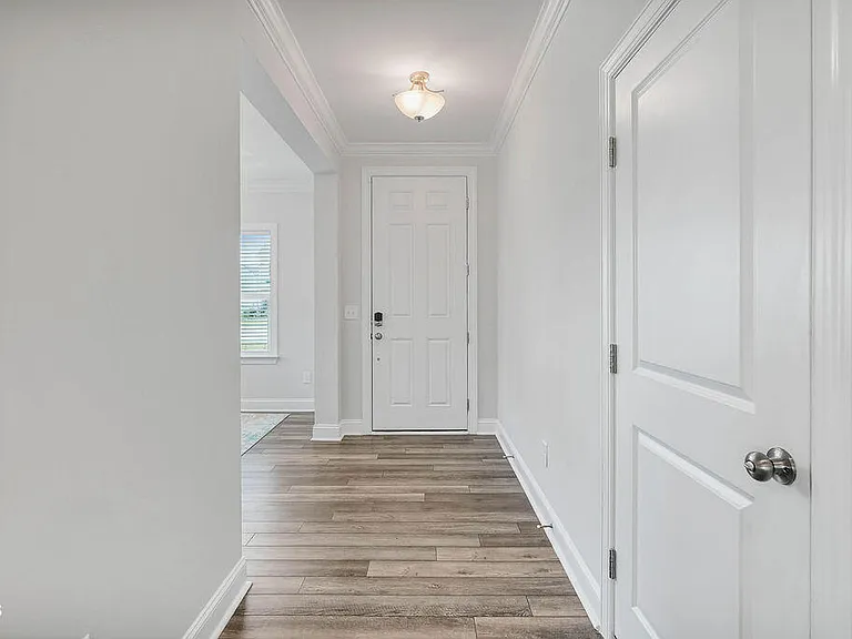 1809 Delaney Hills Ln — Photo 7