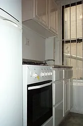 Rented by Tower Brokerage