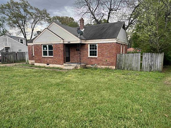 4th image of 3129 Beaumont Ave