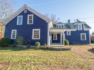 41 Elm St, Agawam, MA 01001