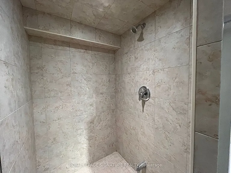 445 Donlands Ave #LOWER — Photo 8