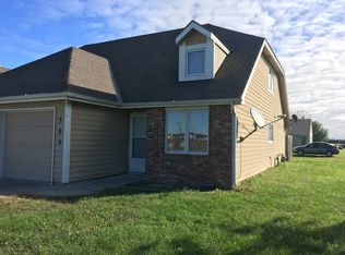 300 Eisenhower Rd, Baldwin city, KS 66006