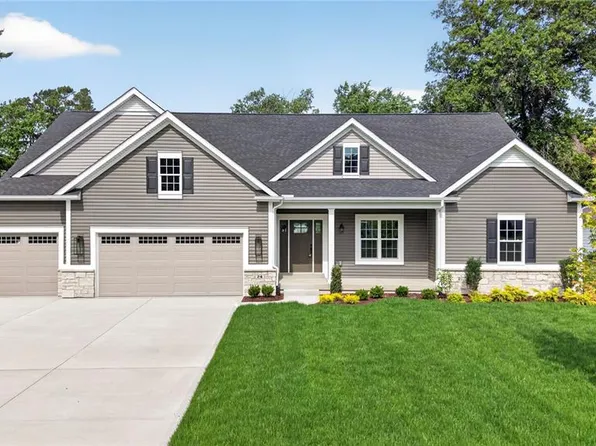 74 Weis Ave, Ballwin, MO 63011