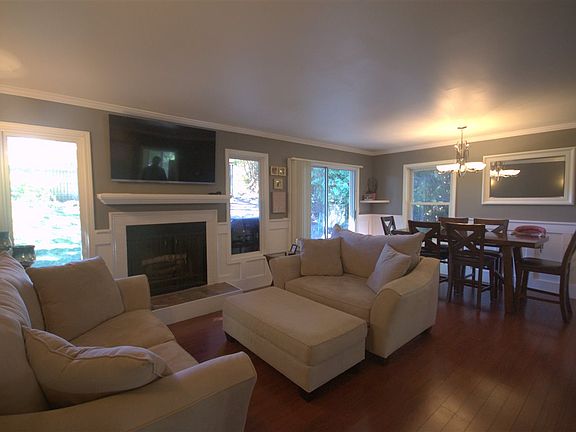 2nd image of 805 Regent Dr
