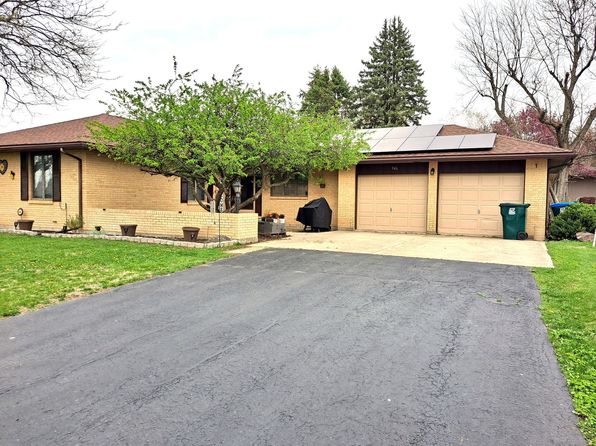 946 Stover Ave, Milledgeville, IL 61051